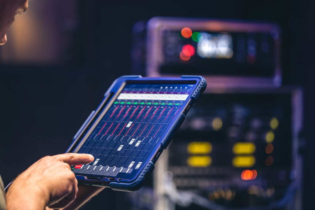 Building the Next Generation of Smart PLCs With the ctrlX CORE and InfluxDB